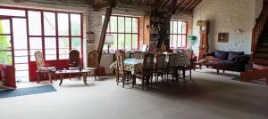 La Mez a Nine chambres d'hôtes - Ars-les-Favets