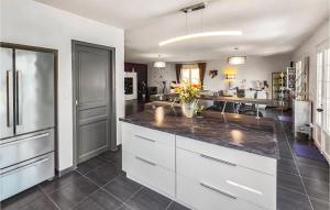 Beautiful Home In Sérignan