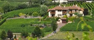 Feltonhof - كورنايانو