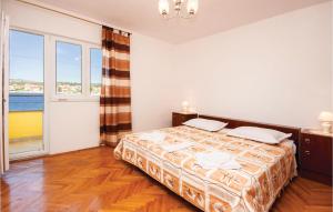 Nice Apartment In Sibenik With 1 Bedrooms And Wifi