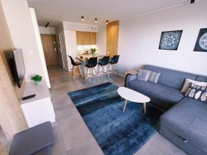 Lulu Apartments - FRIDA - Apartament dwupokojowy blisko morza - Resort Kołobrzeg parking i basen z sauną w cenie