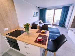 Lulu Apartments - Apartament FRIDA blisko morza - Resort KoÅ‚obrzeg parking i basen z saunÄ… w cenie