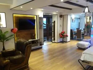 APARTMENT B O R A - Gvishtibi