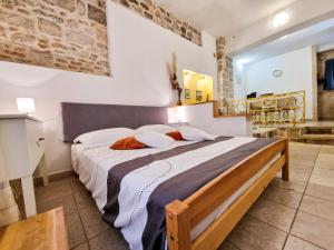 Jackies Little Stone House