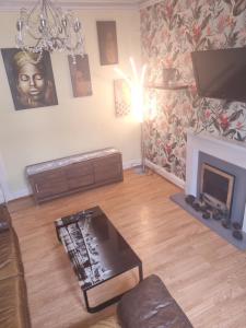 Nanny Bambis highland hoose