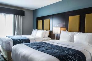 Queen Suite with Two Queen Beds - Non-Smoking room in Comfort Suites Fort Lauderdale Airport South & Cruise Port