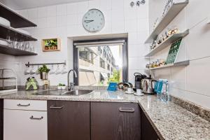 Sweett - Bogatell Beach