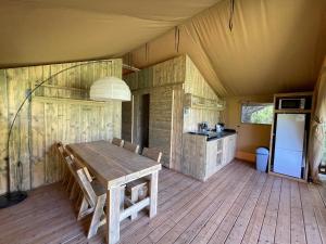 Campings Lodges du Bois Dodo - ancien Camping de Bois Redon : photos des chambres