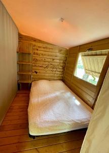 Campings Lodges du Bois Dodo - ancien Camping de Bois Redon : photos des chambres