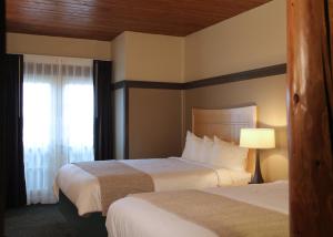 Queen Room with Two Queen Beds room in Lied Lodge & Conference Center