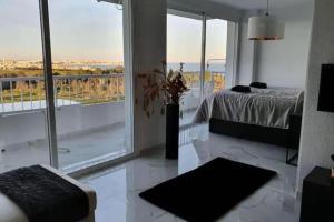 Modern penthouse with sea view - Ubytování bez kategorie ve městě Punta Prima