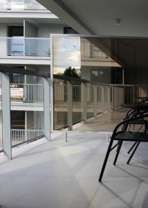 Apartament White-Niska z garażem podziemnym