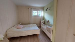 B&B / Chambres d'hotes Agreable Maison sur le Bassin d'Arcachon : photos des chambres
