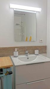 Appartements Appartement lumineux entre plage et montagne : photos des chambres