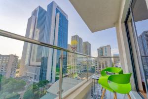 NEW 7St*r + Pool + Gym + Balcony 1BRM in Westlands