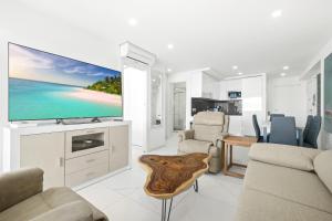 Don Miguel Apartment Deluxe 7-A Levante Beach