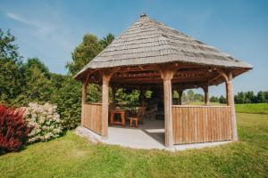 Brīvdienu māja ar pirti "Strautkalni"