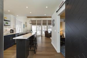 Tamarron Gambel Oak 768 - The Honeycomb - Durango CO