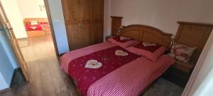 Vall’s apartment- by ski slopes