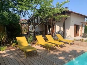 Maisons de vacances La Ganivelle, belle maison avec piscine chauffee : photos des chambres