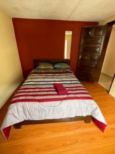 Departamento en el centro de la ciudad de Baños con netflix, wifi, garage gratuito y una excelente vista