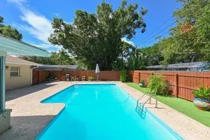 Luna Vacation - Four Corners