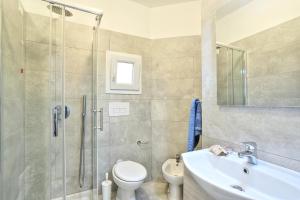 Paradiso Pool Apartments by DomusAway img33