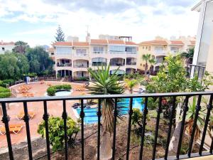 Golf park , 1 bedroom pool view