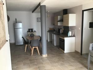 Maisons de vacances Le petit Lambertie : photos des chambres