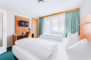 Double Room room in Hotel Isartor