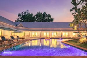 Tubtim Siam River Kwai Resort