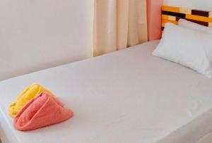 RedDoorz @ Jmalls Island Tourist Inn Dinagat Island