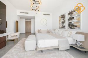 Keysplease Luxury 3 BR Fascinating Sea & Dubai Marina Views