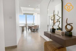 Keysplease Luxury 3 BR Fascinating Sea & Dubai Marina Views