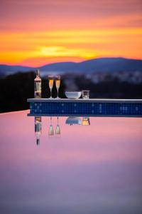 Luxury Villa Black Pearl with Pool