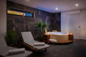 Luxury Villa Black Pearl with Pool