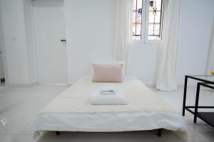 For Your Rentals Encantador y único estudio TEMPORAL en Tetuán El Retiro MLU4B2