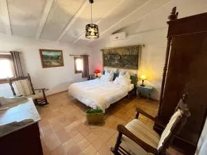 Stadthaus mitten im Künstlerviertel von Artá mit zwei Wohnungen - Artá