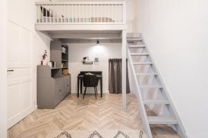 Atmos Glare Apartment