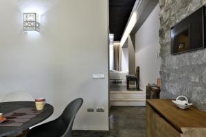 Loft incantevole con piscina img55
