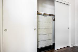 Culver City 1br w gym roof terrace nr 405 LAX-1050