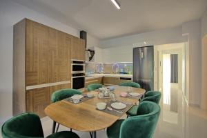 Casa Cafenio by PosarelliVillas