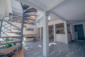 Villas VILLA piscine-spa-sauna, 25 personnes, 5 mn ocean : photos des chambres