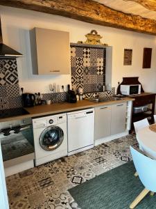 Domaine de la Ville Chérel, maison en pierre