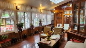 Ivanhoe Hotel (A Heritage Property)