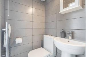 The Modern Cambridge Studio 1