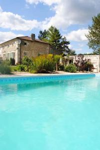 Maisons de vacances La Bergerie - Holiday home with private pool in Charente Maritime : photos des chambres