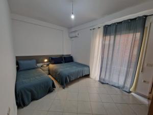 Sole&mare Vlore Apartment, 7 minutes walk from Lungomare