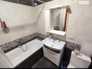 Комфортна квартира в ЖК Сімейний