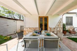 Villa San Donato by BarbarHouse